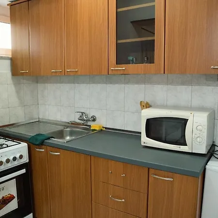 Blloku Check-in 24 Apartman