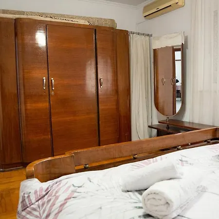 Apartman Blloku Check-in 24 *
