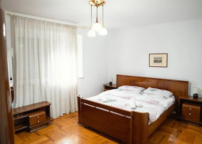 Blloku Check-in 24 Apartment